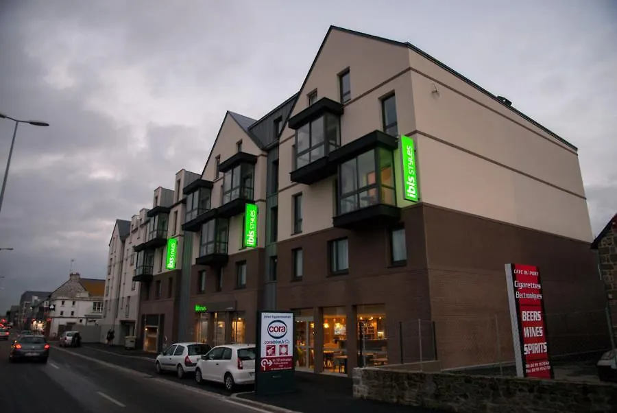 ***  Ibis Styles Saint Malo Port Hotel França